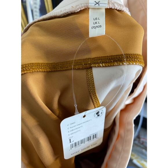 Free People Rebel Legging in Burnt Topaz & Mother Of Pearl - Picture 10 of 11